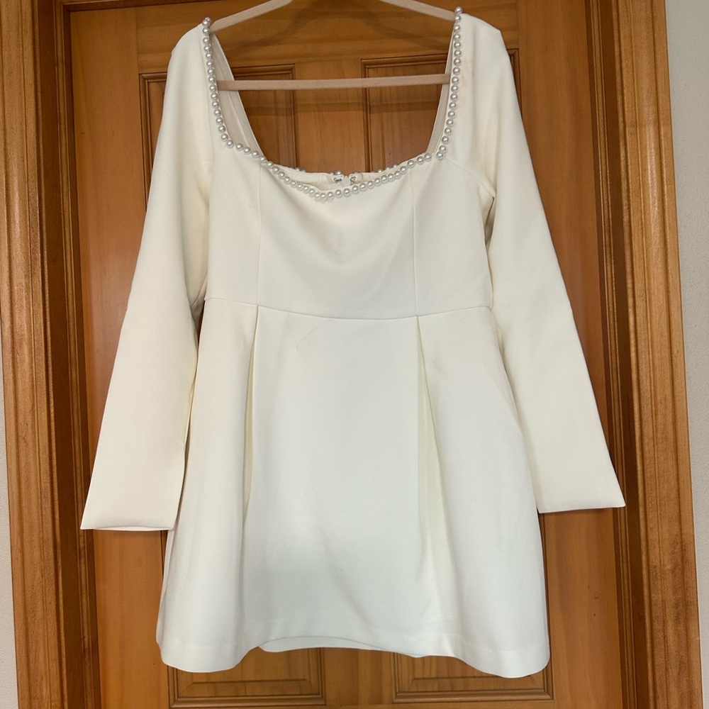 Odd Muse long sleeve pearl dress